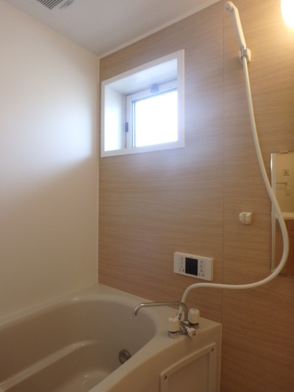 バス・シャワールーム　図面と現状に相違がある場合には現状を優先