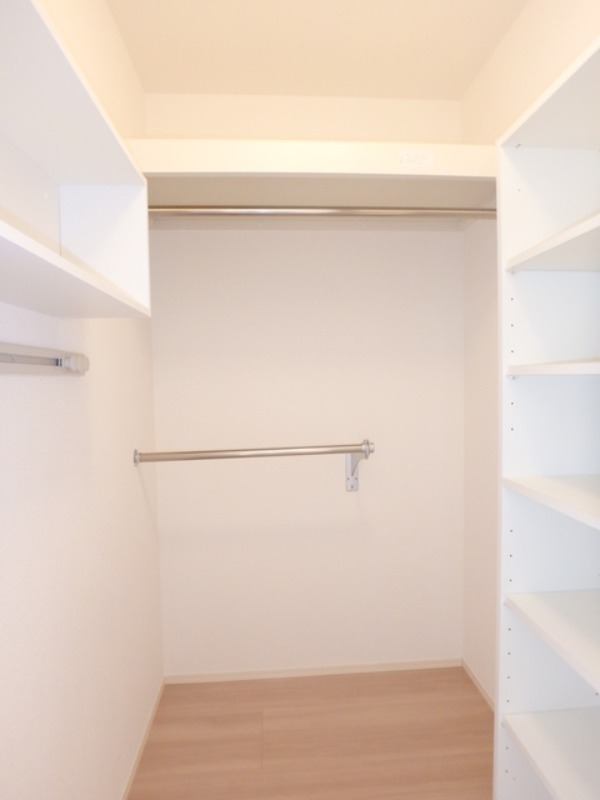 収納　図面と現状に相違がある場合には現状を優先