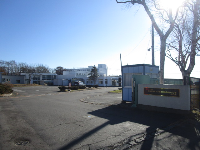 小学校　北海道教育大学附属釧路義務教育学校　前期課程（小学校）まで1304m