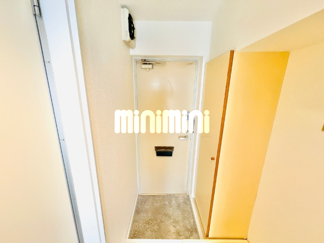 玄関　お客様の気になる物件、全てまとめてご案内させていただきます♪