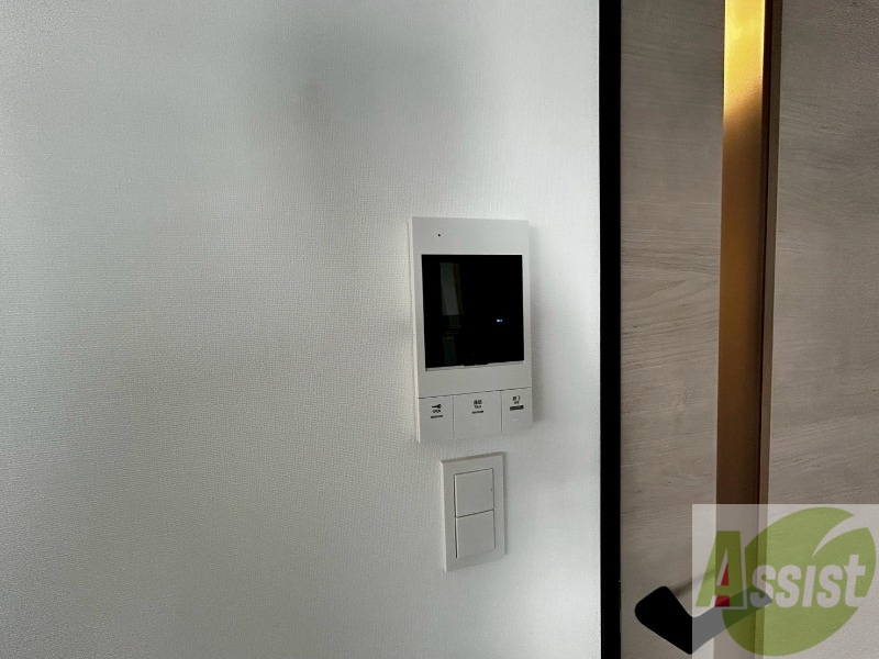 セキュリティ　ＴＶモニター付インターホンです。来客者の顔が見えるので安心！