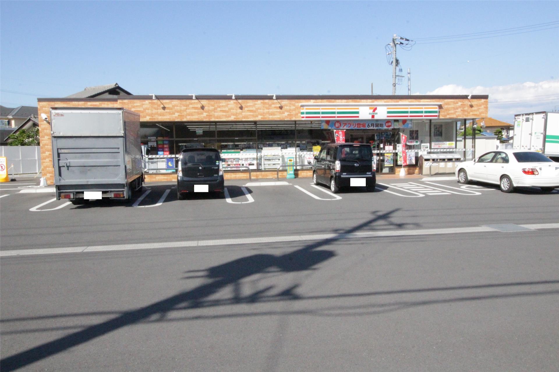 コンビニ　セブンイレブン高崎上小鳥町店（コンビニ）まで281m