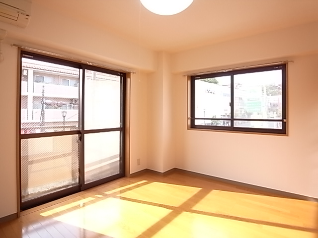 アイマンションの居間写真