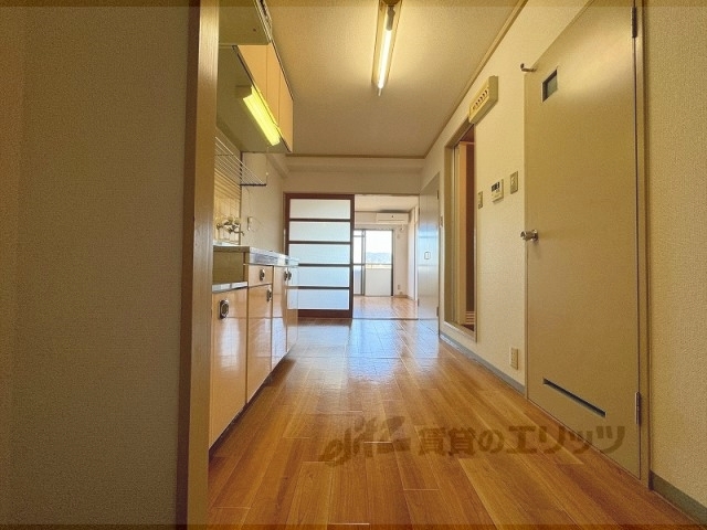 その他部屋・スペース　廊下