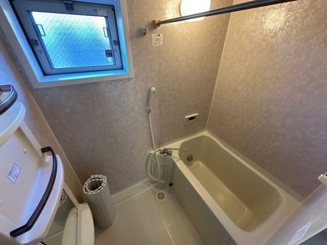 バス・シャワールーム　浴室