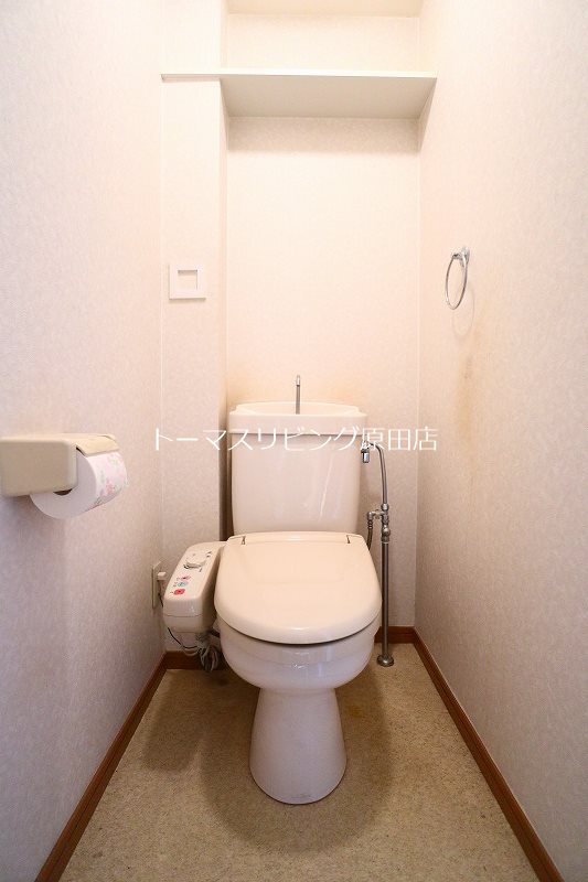 トイレ　401号室写真