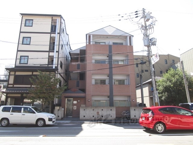 ジュネス堀川の外観写真