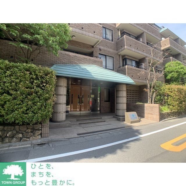 エントランス　部屋探しは株式会社　タウンハウジング　までお気軽にお問合せ…