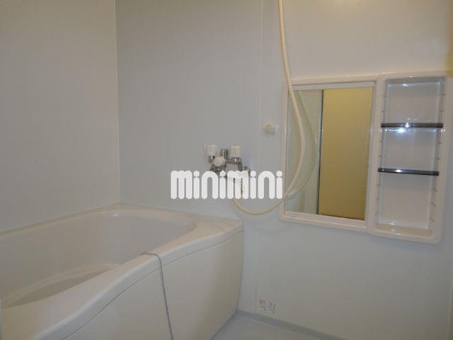 バス・シャワールーム　鏡付