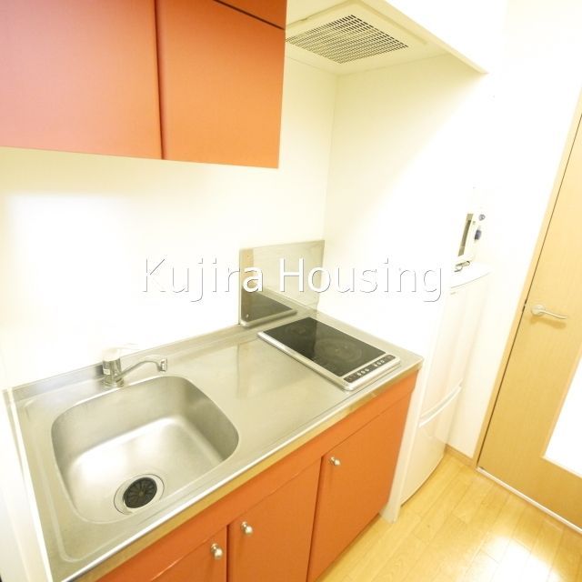 キッチン　収納たっぷりで使いやすいキッチン♪