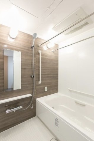 バス・シャワールーム　別部屋参考写真