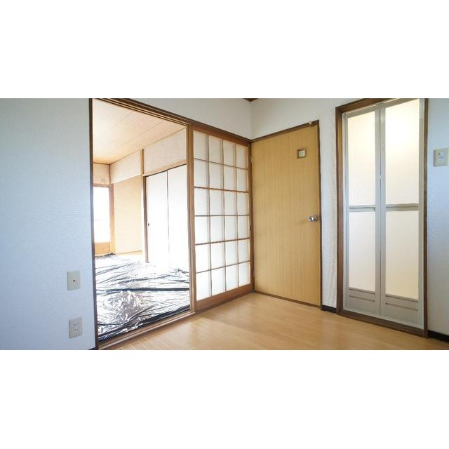 居室・リビング　リビング