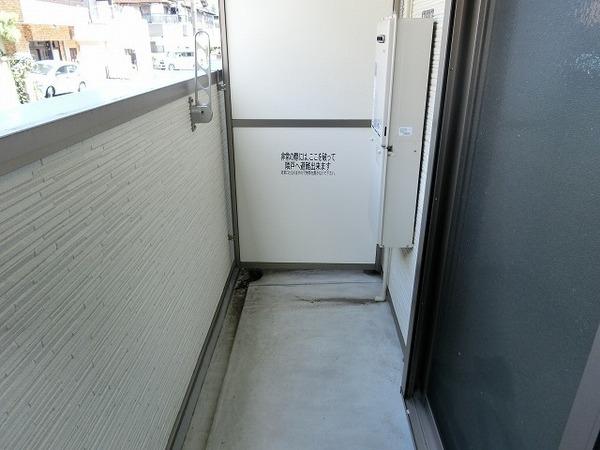 バルコニー　採光良好！