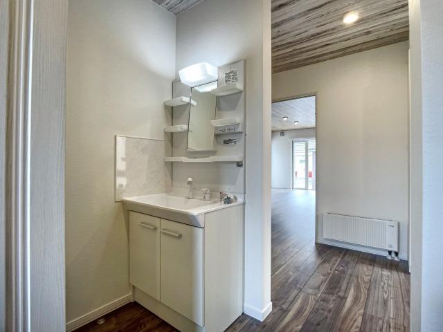 洗面設備　洗面・脱衣