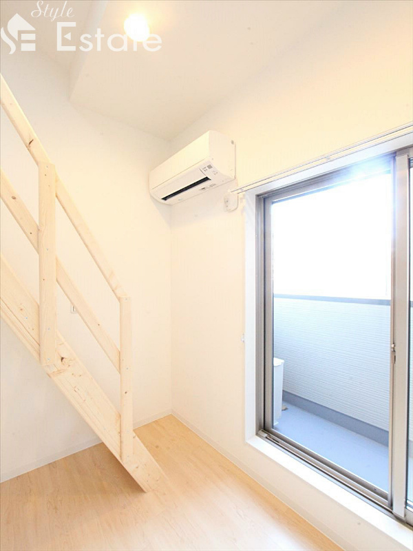 その他設備　洋室★エアコン付いてます