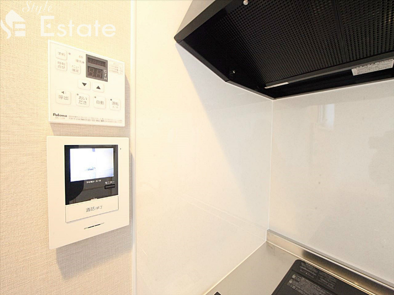 セキュリティ　モニター付インターホン・給湯リモコン