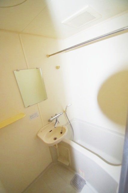 バス・シャワールーム　★お部屋探しはタウンハウジング稲田堤店まで★