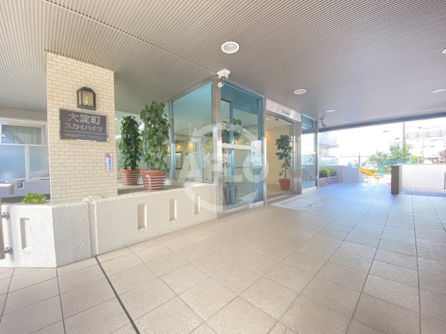 エントランス　大淀町スカイハイツ　エントランス