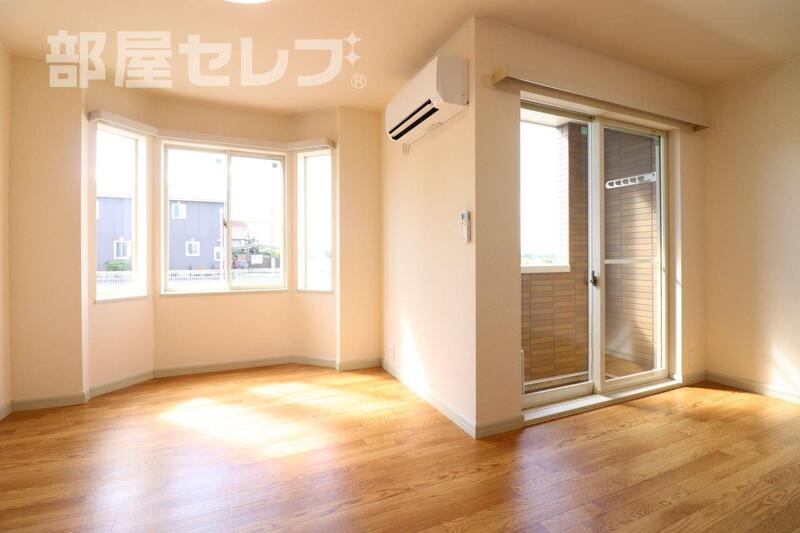 居室・リビング　※反転タイプとなります。