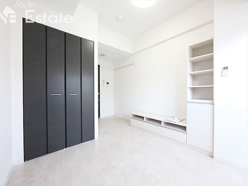 居室・リビング　内装