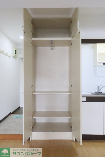 その他設備　靴入