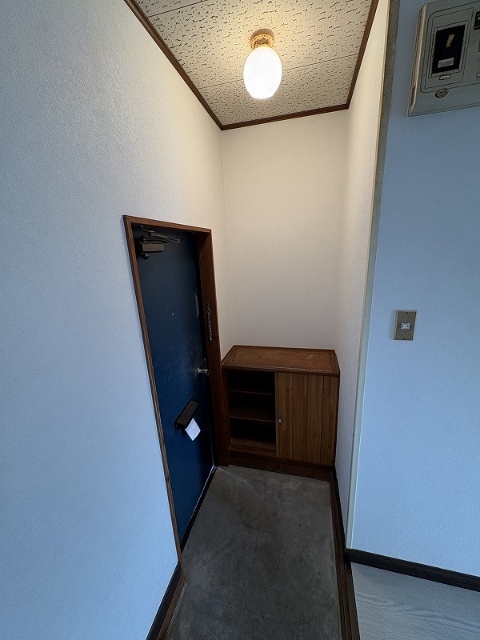 玄関　※現況を優先します。