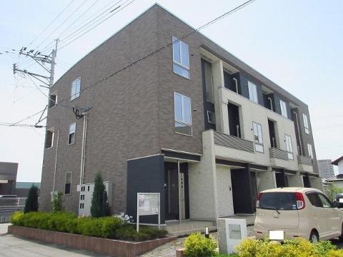 建物外観　外観写真（昼）