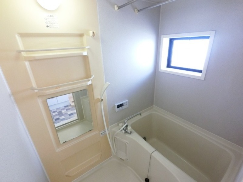 バス・シャワールーム　図面と現状に相違がある場合には現状を優先