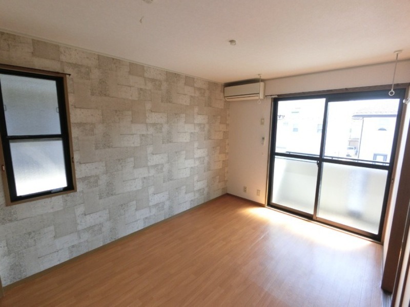 居室・リビング　図面と現状に相違がある場合には現状を優先