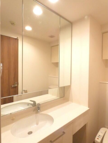 洗面設備　別部屋参考写真