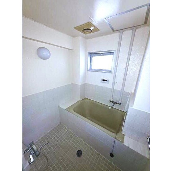 バス・シャワールーム　追炊き機能付き