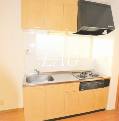 キッチン　キッチンです。