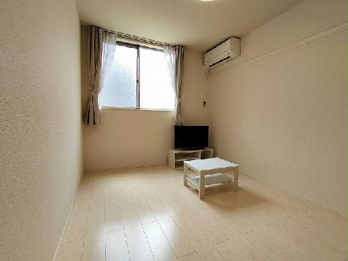 居室・リビング　現況を優先