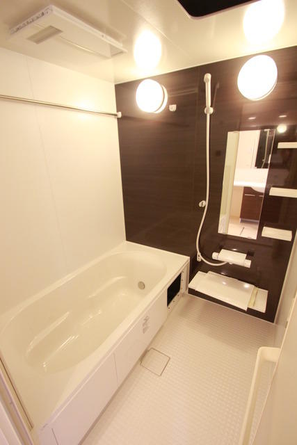バス・シャワールーム　浴室換気乾燥機・追い焚き