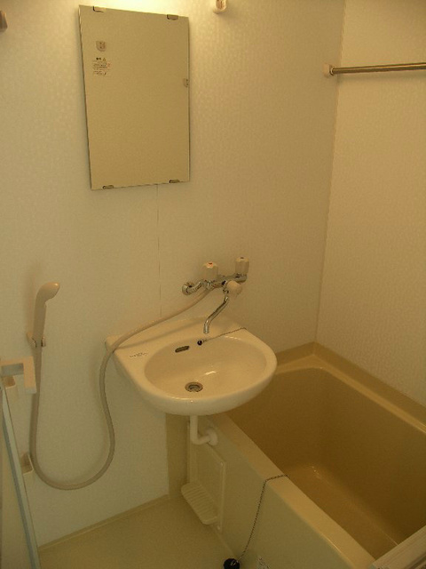 バス・シャワールーム　バス