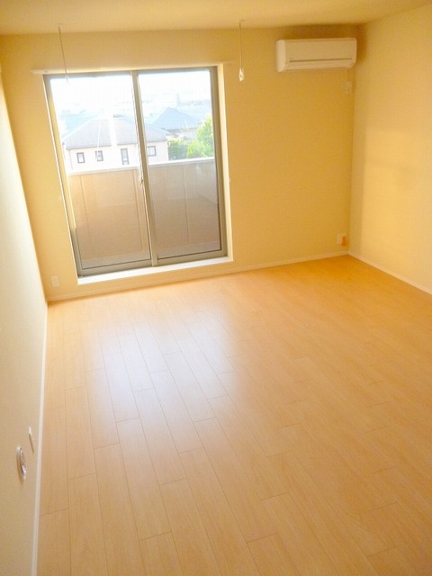 居室・リビング　最上階1フロア2住居　角部屋眺望良好