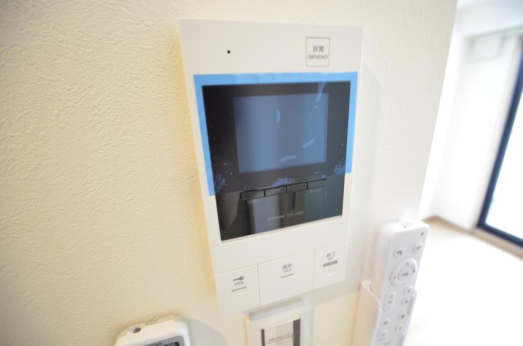 セキュリティ　カメラ付インターホン