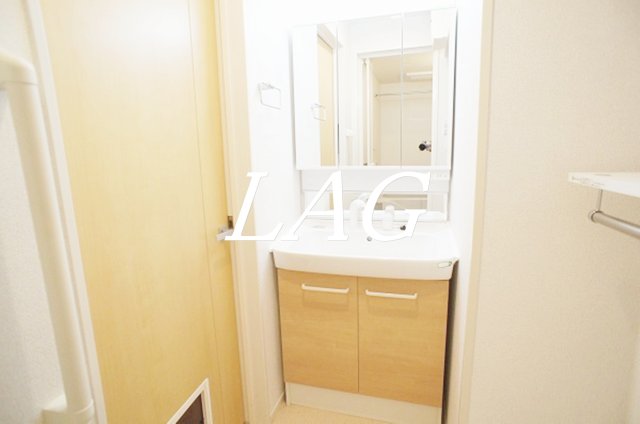 洗面設備　洗面台です。