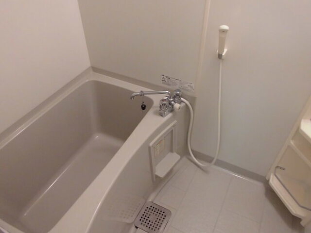 バス・シャワールーム　浴室
