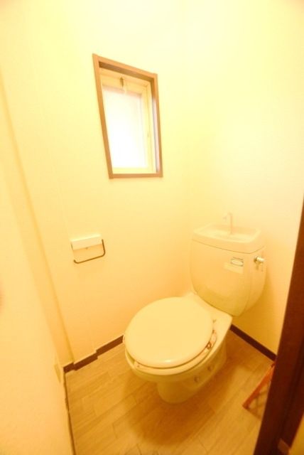 トイレ　タウンハウジング調布店まで♪