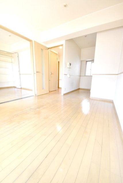 居室・リビング　別間取り参考写真