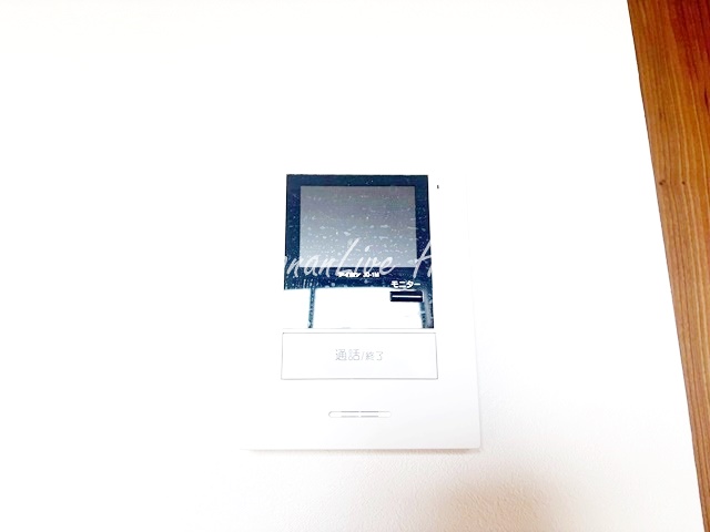 セキュリティ　モニタ付きインターホンで安心♪