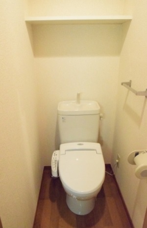 トイレ　別部屋参照