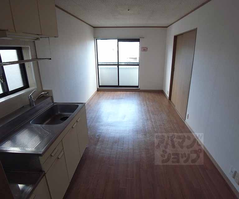 居室・リビング　広々リビングでゆったりできます！