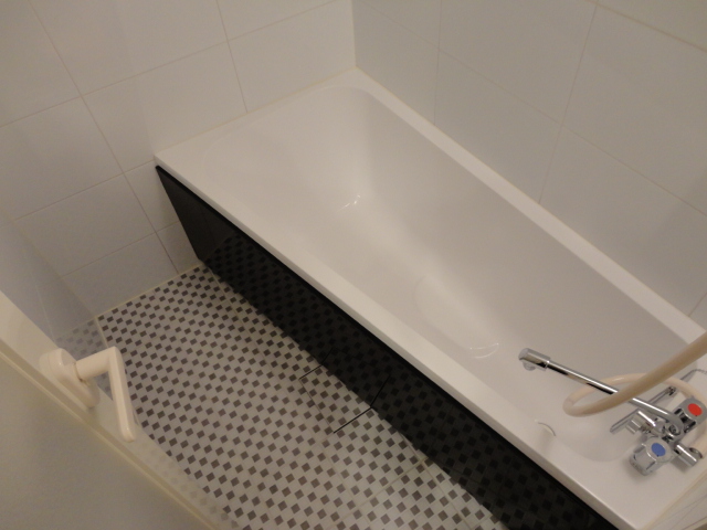 バス・シャワールーム　別号室の参考写真です。