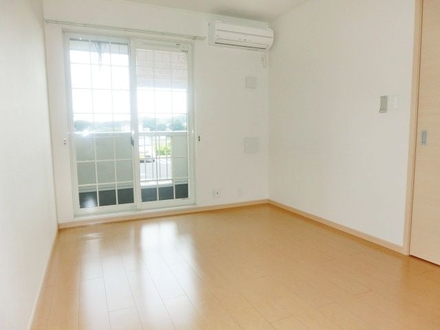 居室・リビング　現地待ち合わせ歓迎♪お問合せはタウンハウジング千葉店まで！