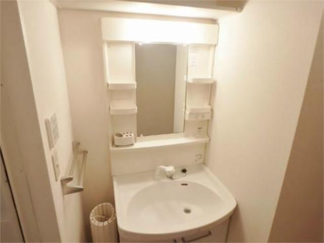 洗面設備　独立洗面台付き