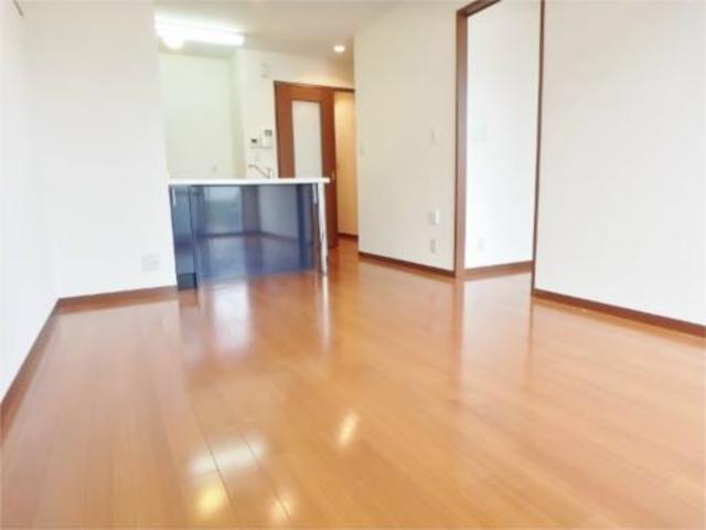 居室・リビング　１２．３帖のリビングルーム