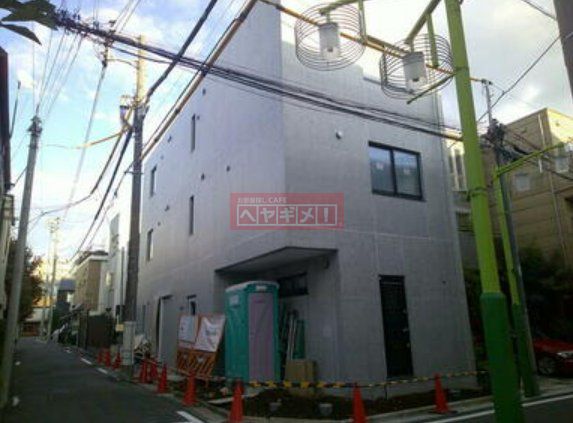 エントランス　外観