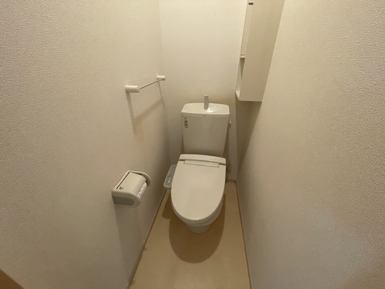 トイレ　※別部屋の写真です